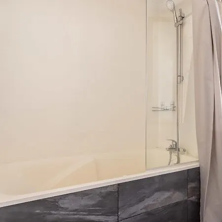 Appartement Le Saint Jean - Rue Carnot Pour 2 - 4 Pers